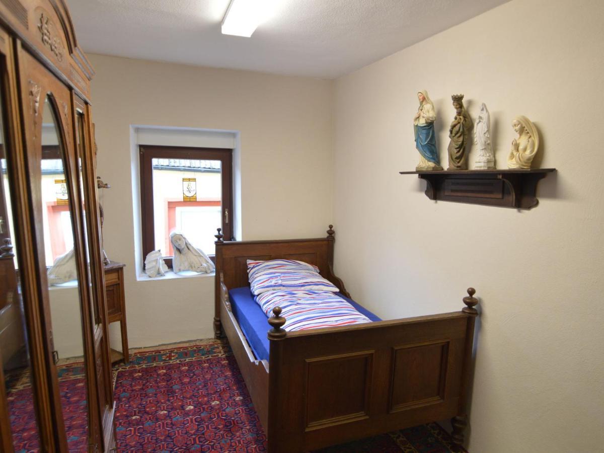 Charming Holiday Home In Neumagen Dhron Экстерьер фото